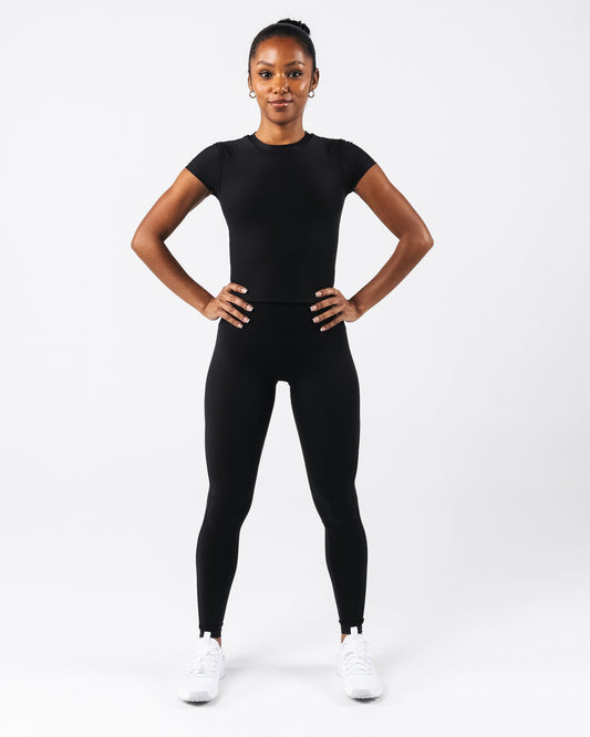 Basics Tee - Black