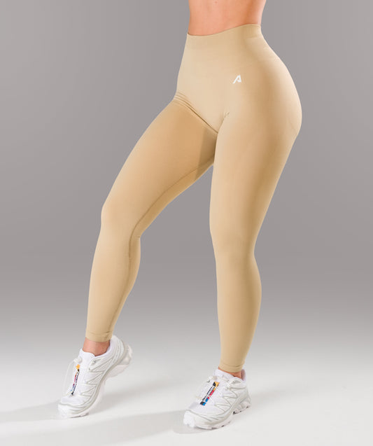 Pump Mid Rise Legging - Sahara w/ Logo