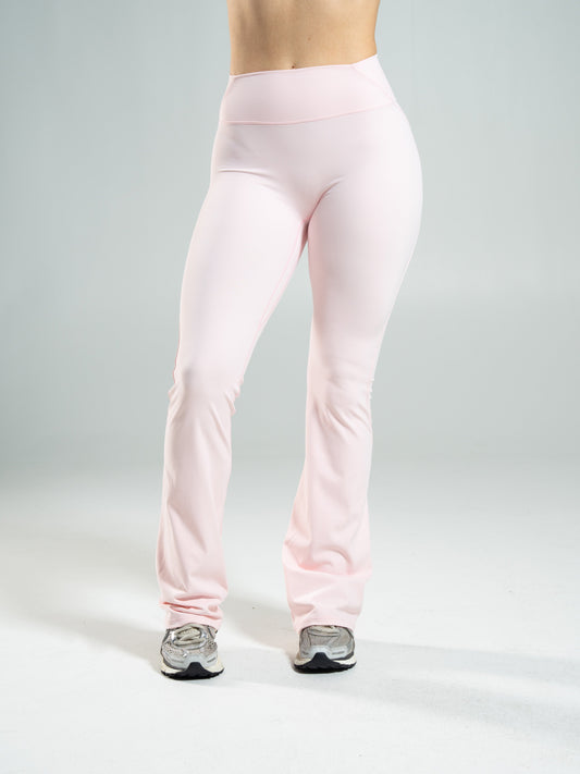 Aura Ultra-High Rise Flared Pant Long - Ballet Pink