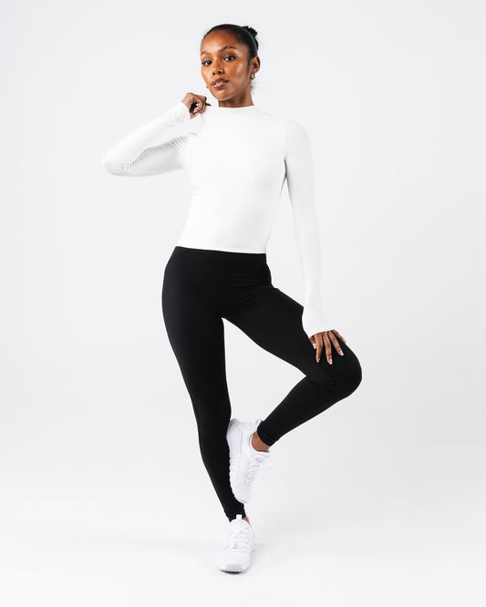 Basics Turtleneck - Lace
